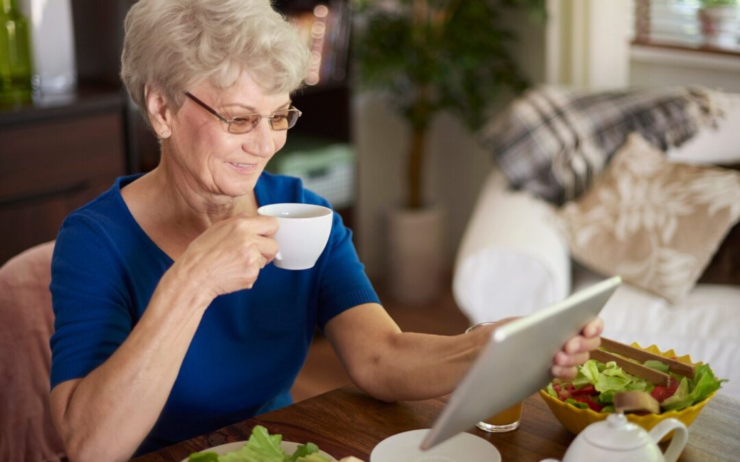 Dietary Considerations for Seniors with Dementia or Cognitive Decline
