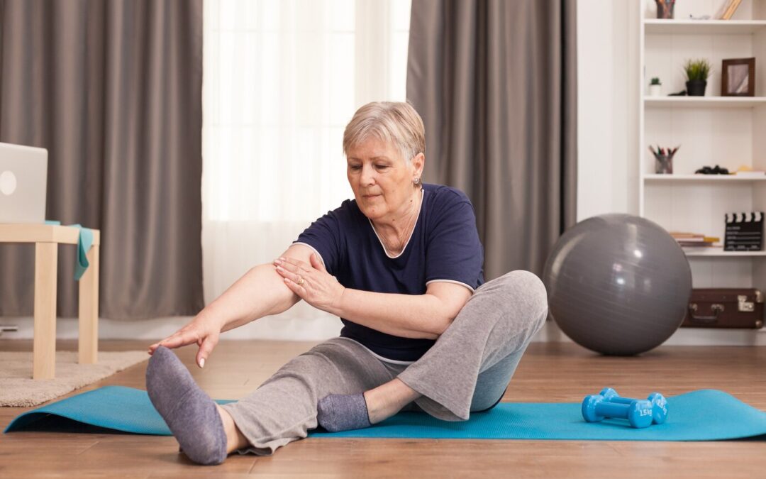 10 Leg Strengthening Exercises for Seniors to Improve Strength and Mobility