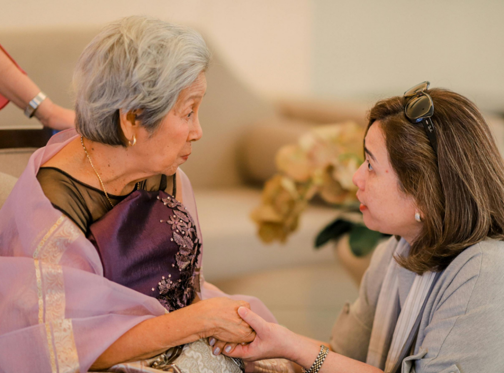 moving mom to memory care